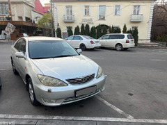 Продаю машину Toyota Camry - 2004год. - 1/4