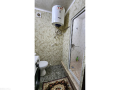​Продаю часть дома  р-н ул. Тыныстанова-Щербакова  Участок 0.74сот  Общая площадь 30м2  1 комната, к - 6/7