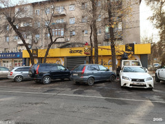 82 000$ США!!! Срочно!!! Продается 3кв. в очень хор. сост.!!! Токтогула\К.Акиева 2\5 инд 60м2!!! Неб