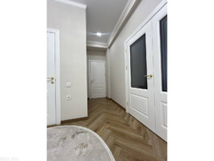 Продаю 2-комнатную квартиру, мкр. Асанбай, б/п - 6/10