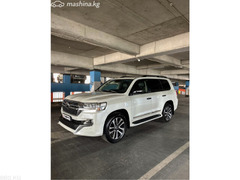 Продаю Toyota Land Cruiser 200 Series, Рестайлинг, 2016 г.в