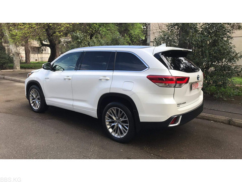 Марка и модель Toyota Highlander Limited