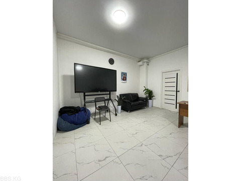 Сдаю комм. помещение под офис 0709225004