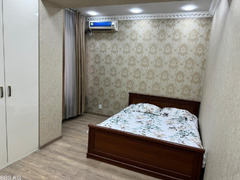 Продаю элитную 2-комнатную квартиру, в клубном доме, Золотой Квадрат, б/п - 3/10