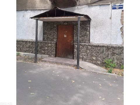 Сдаю помещение, 55 кв.м, Тоголок Молдо 23, б/п
