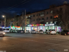 50 000 сом!!! Срочно!!! сдается 3 кв. 4\4 Ахунбаева\Абая, на длит-ный срок, в очень хор. сост., со