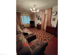 Продам 2 х ком. кв. Район бывш. Западного автовокзала/Ошского рынка - 4/10